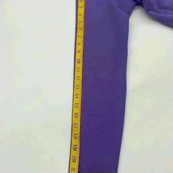 Patagonia Women’s 1/4 Zip Pullover Purple Size Small - Picture 11 of 11